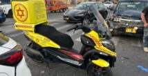 Авария с участием пешехода и двух автомобилей: трое госпитализированы в Хайфе
