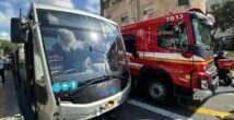 На Адаре столкнулись автобусы: водителя пришлось освобождать спасателям