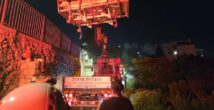 Необычная спасательная операция в Нешере: пациентку спустили вместе с кроватью